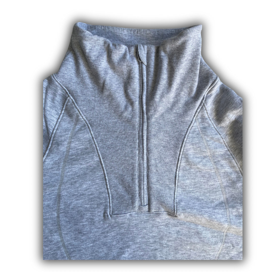24 FORTUNE SWEATSHIRTS